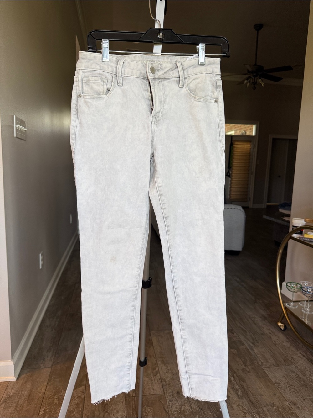 Old Navy Rockstar Mid-rise Light Gray Skinny Jeans